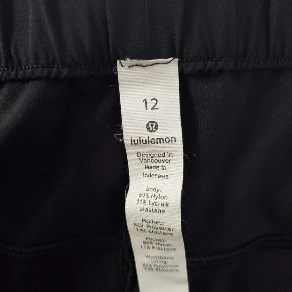 Lululemon On The Fly Short